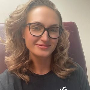 Meet your Posher, Juline